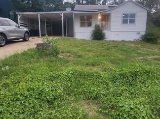 723 E Texas St, Denison, TX 75021
