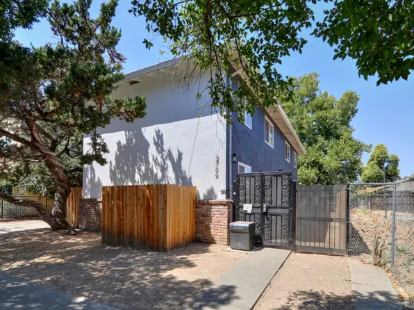 2722 37th St, Sacramento, CA 95817