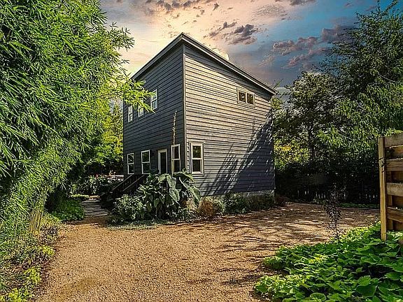 5th image of 5303 Beechmoor Dr