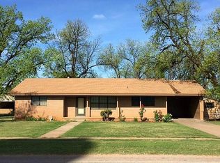 402 Gladstone Ave, Rule, TX 79547