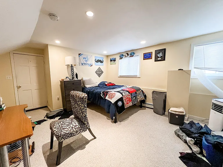 452 E 8th St #2 — Photo 15