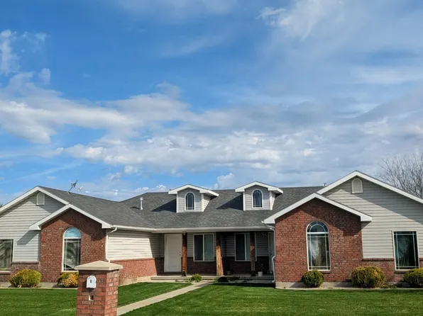 619 E 1 S #S-a/b, Preston, ID 83263