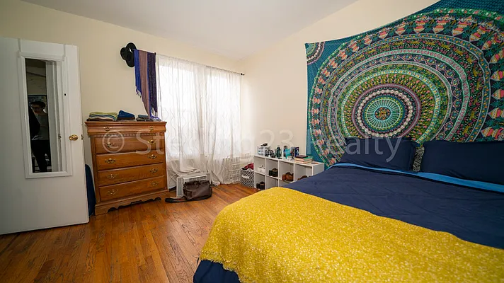 Rented by Sterling Realty Solution Inc | media 11