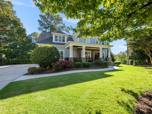 104 Creekbury Ct, Cary, NC 27519