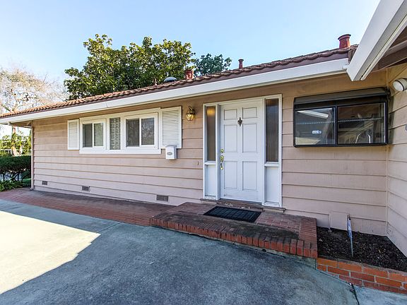 3rd image of 7128 Coronado Dr