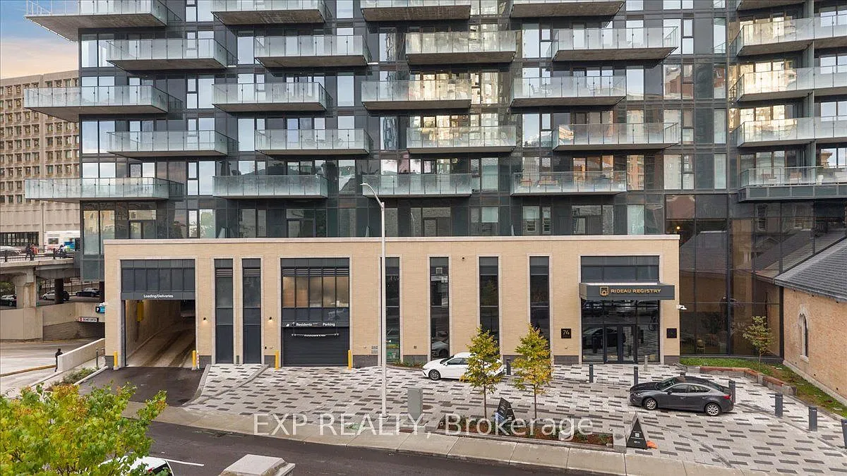 1 bed, $3,135 — Photo 1