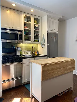 Rented by Corcoran | media 11