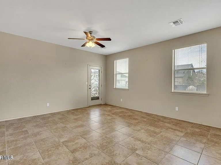 14652 Oldenberg Ct — Photo 3