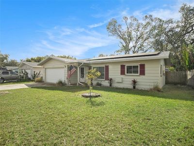 989 6th Ave NE, Largo, FL, 33770