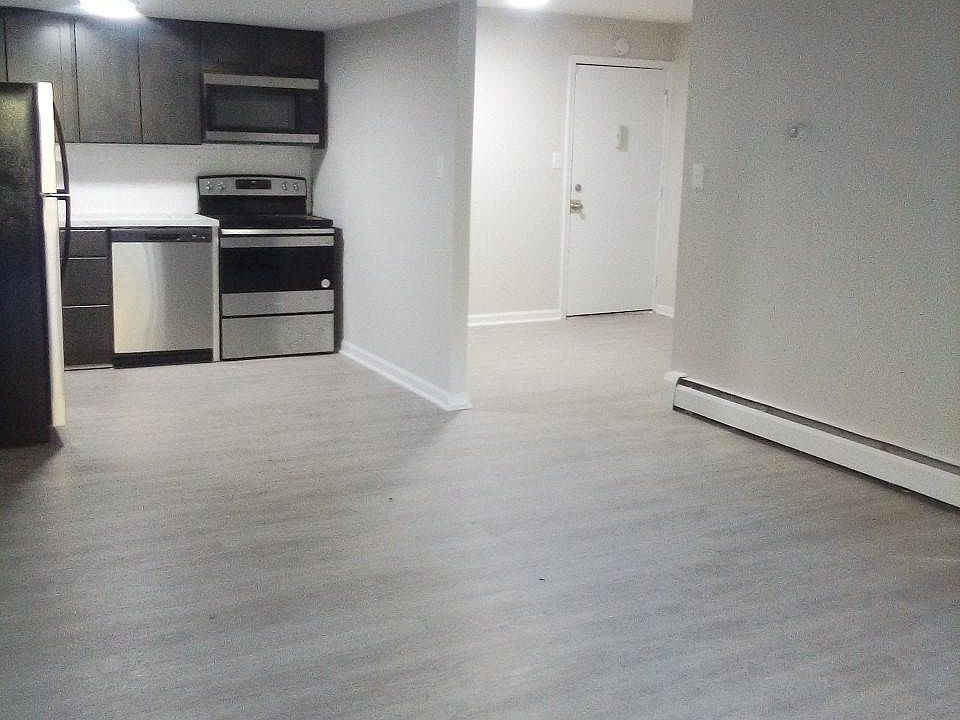 2nd image of 3208 W Township Line Rd #110