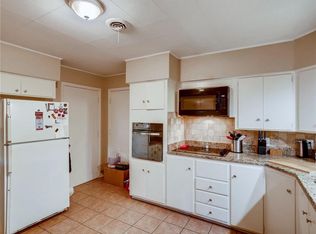 3300 Phoenix Dr, Fort Worth, TX 76116