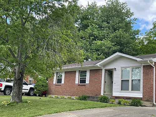 8718 Shadow Creek Way Photo 1