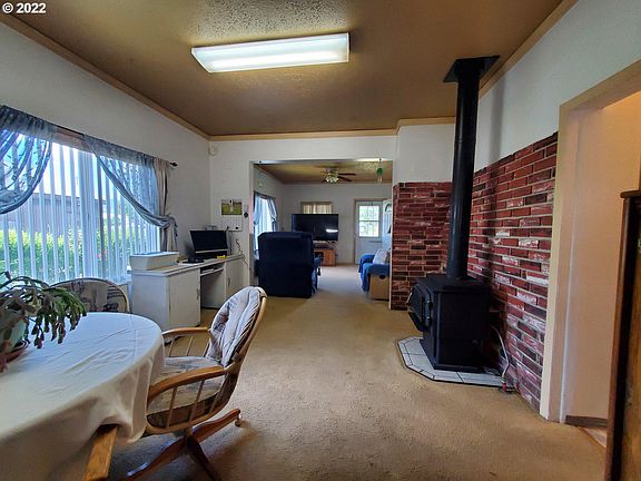 4th image of 2206 Jefferson Ave