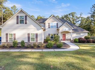 120 Bexton Rd, Moreland, GA 30259