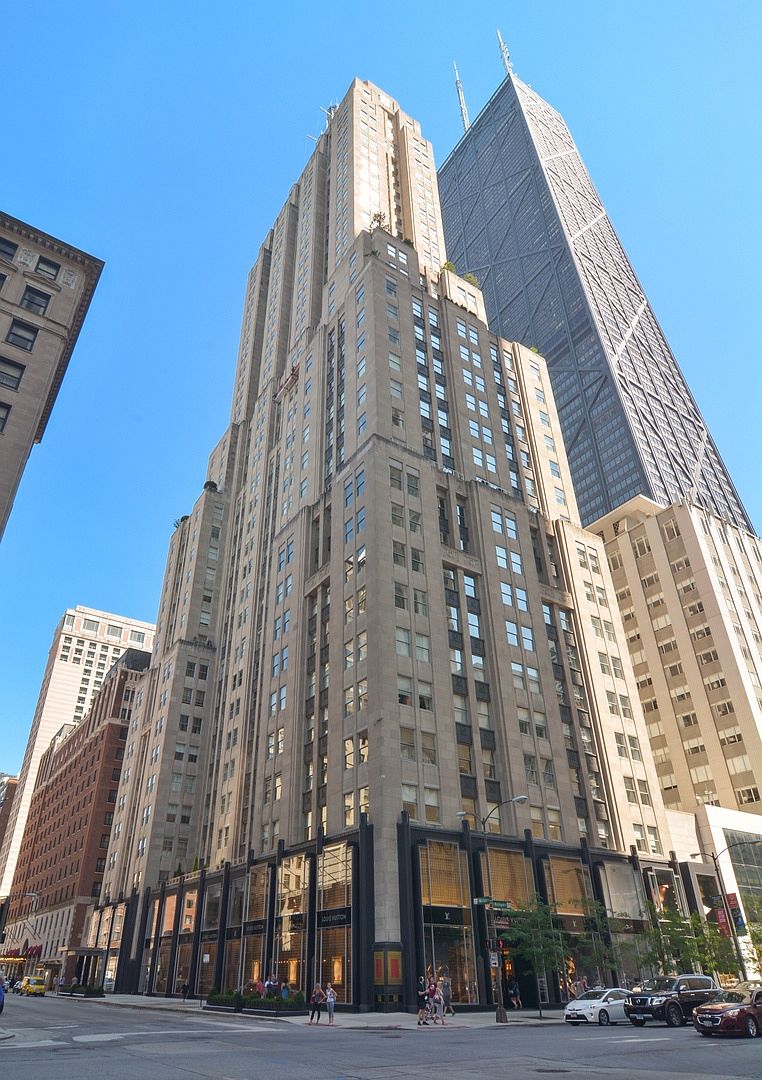 Nuveen Real Estate lists Palmolive building retail for sale