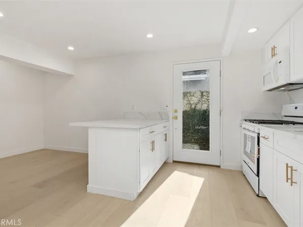 3926 Acacia St, Irvine, CA 92606