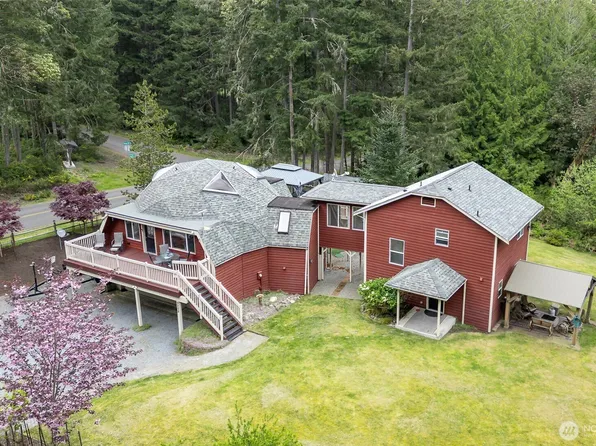 9203 Kootenai Drive, Anderson Island, WA 98303