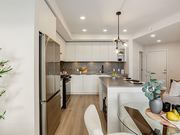 5th image of 7936 206th St #523