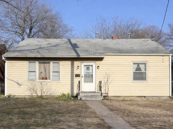 135 Elm St, Petersburg, VA 23803