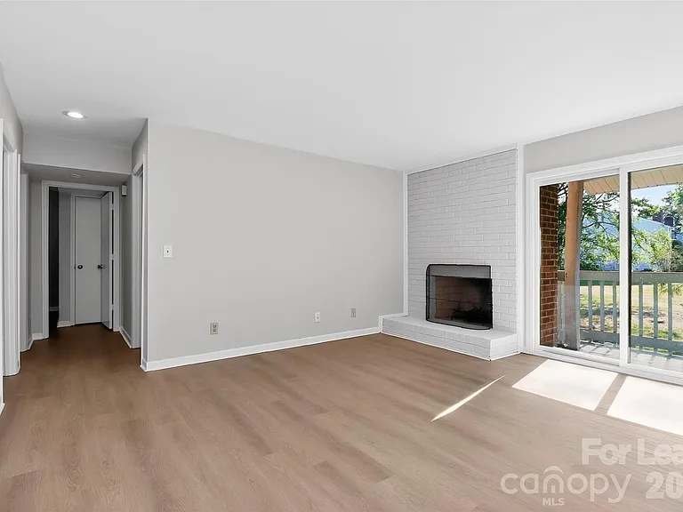 11029 Harrowfield Rd — Photo 13