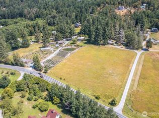 93 Ship Bay Ln, Eastsound, WA 98245