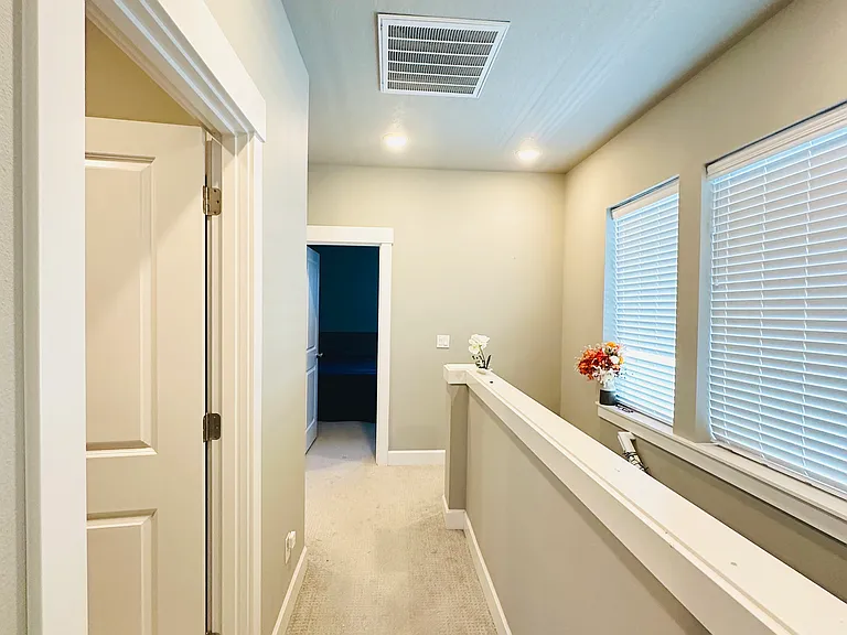 4105 SE 69th Ave — Photo 19