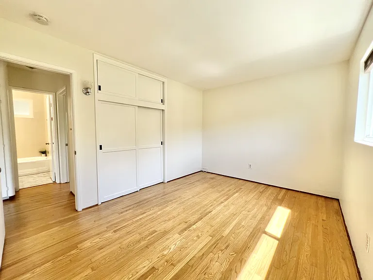 604 W Pennsylvania Ave — Photo 13