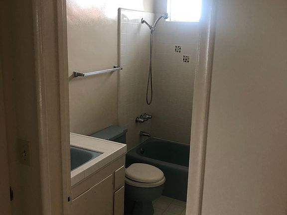 2nd image of 4088 W 129th St APT F