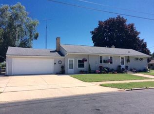 1305 Hamann Rd, Manitowoc, WI 54220