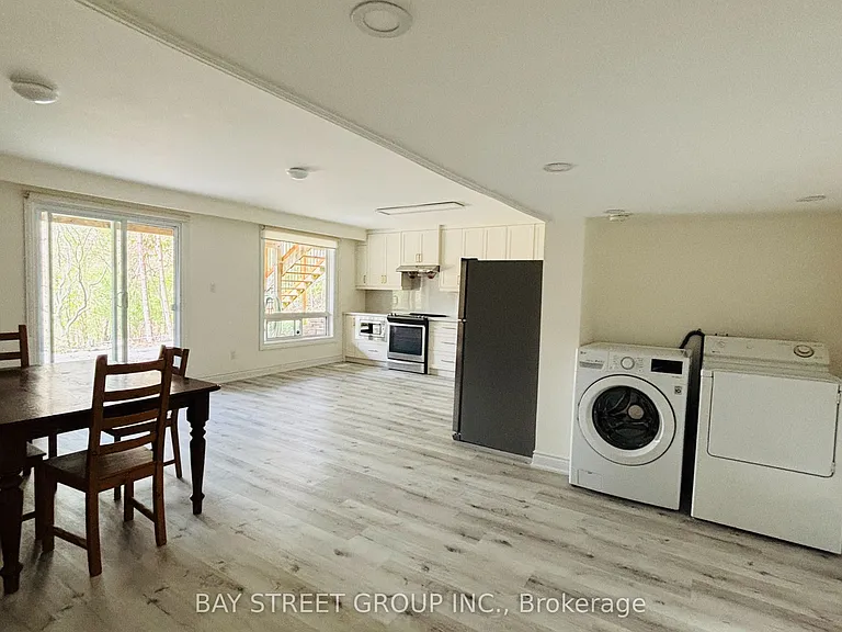 5 Warlock Cres — Photo 4