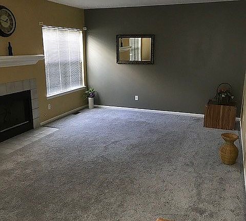 2nd image of 3515 Parklawn Dr #11