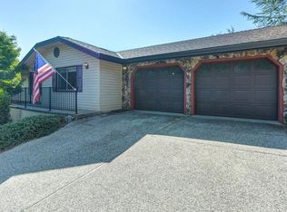 11745 Bluebird Ct, Auburn, CA 95602