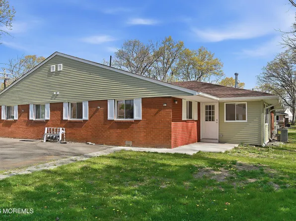 10 D Heron Street, Manchester, NJ 08759