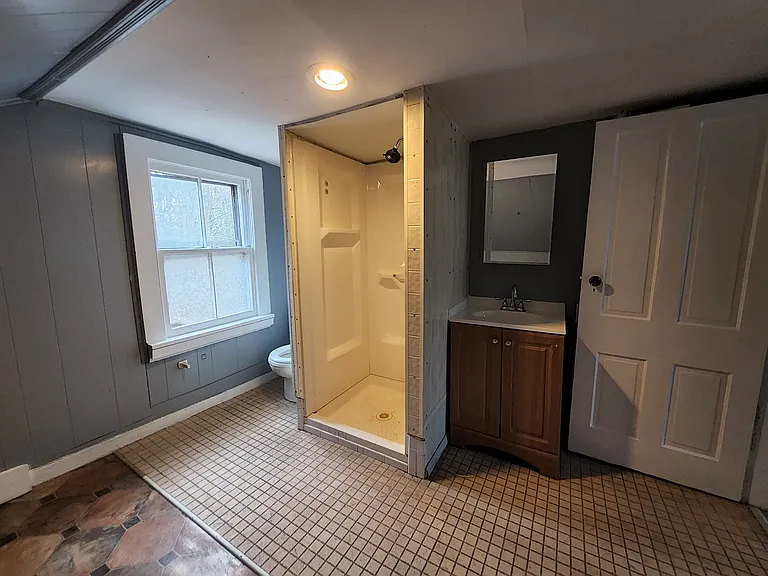 274-278 Cold Spring Rd #1 — Photo 8