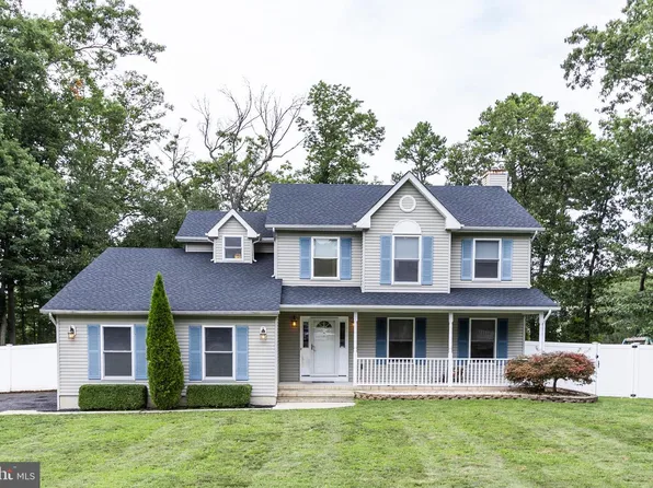 20 Riccis Dr, Jackson, NJ 08527