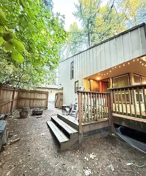 17927 Overlake Ct SE — Photo 1