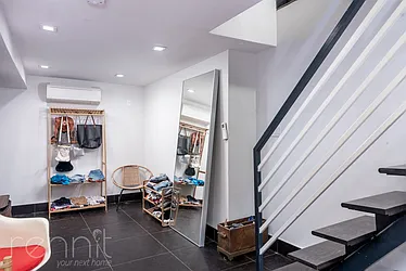 Rented by Rennit Inc.