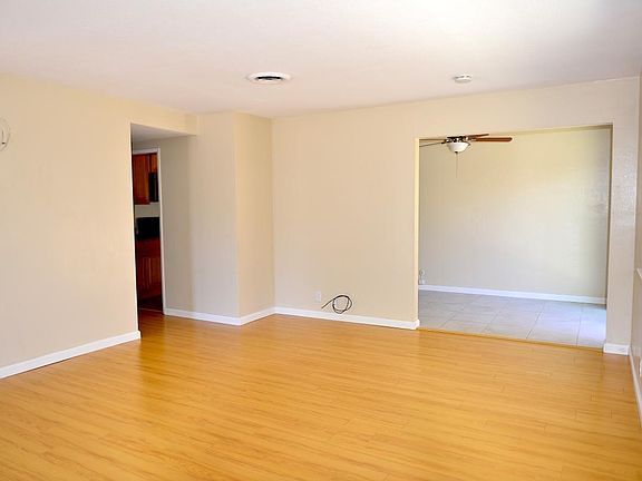 4th image of 3817 Starview Dr APT 1