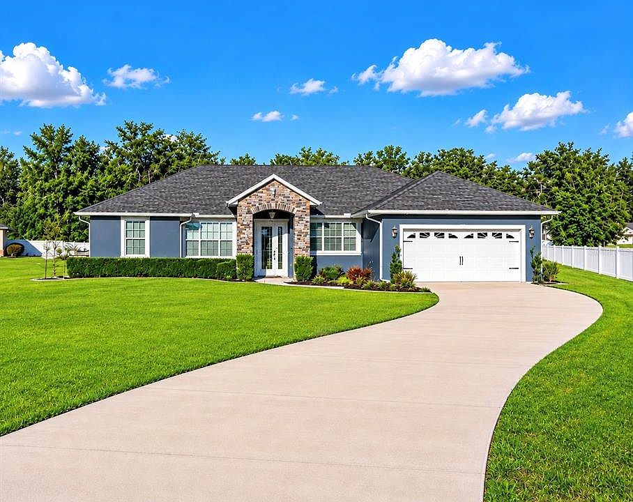 1st image of 360 NW 113TH CIRCLE