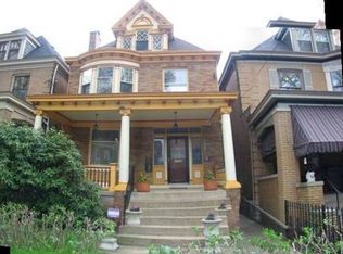 1033 E End Ave, Edgewood, PA 15218