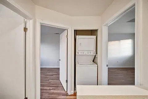 705 Daniels Ave — Photo 10