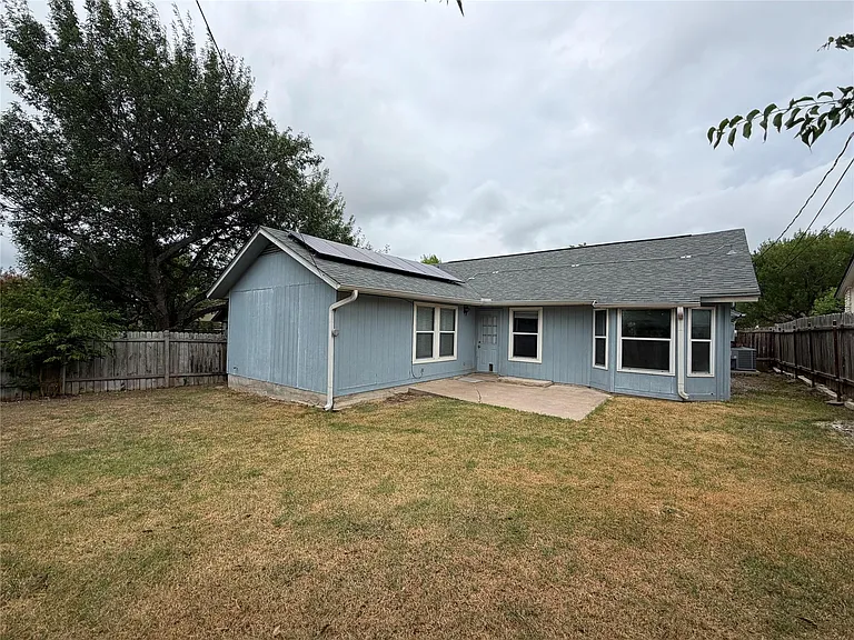 2306 Stirrup Dr — Photo 15