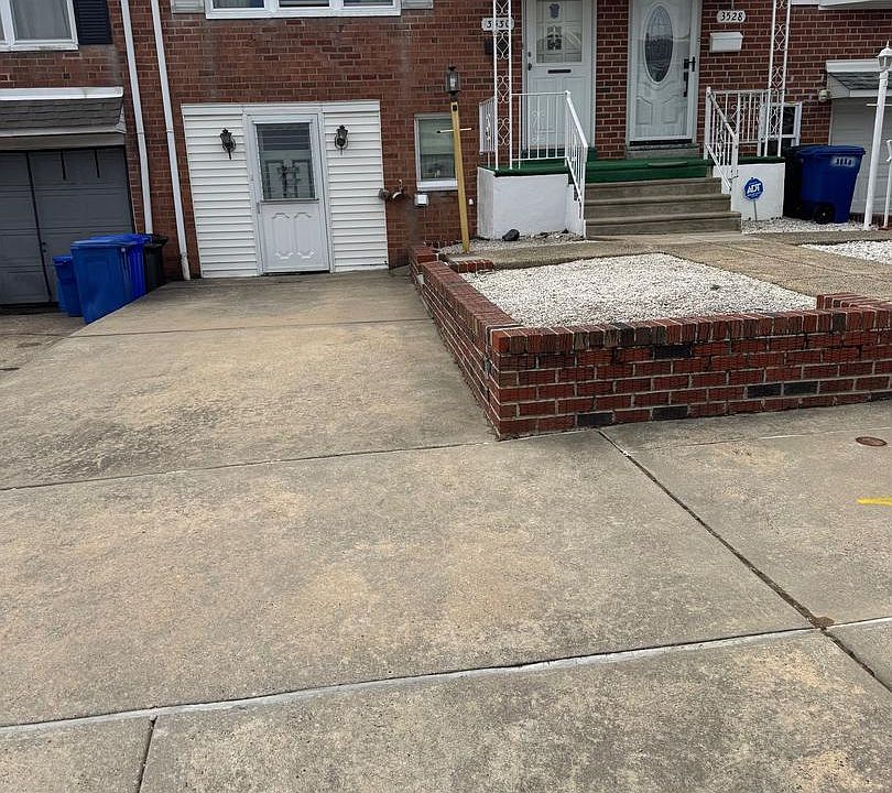 1st image of 3530 Oakhill Rd