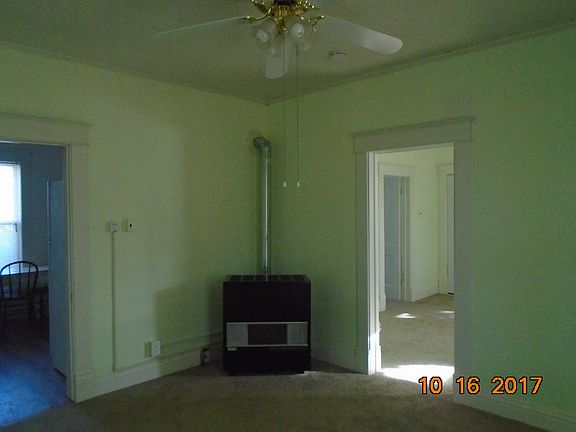 5th image of 1729 Pinion Ave