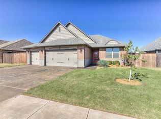 3925 NW 167th Ter, Edmond, OK 73012