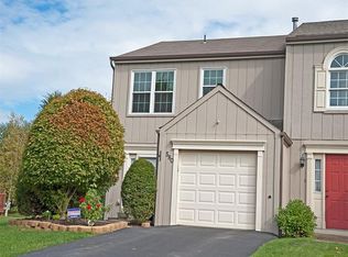 580 Brandywine Dr, Cranberry Township, PA 16066