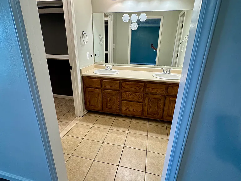 7562 Firethorn Dr — Photo 19