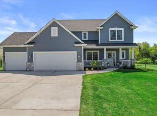 S93W22685 Henneberry Ave, Village Of Big Bend, WI 53103