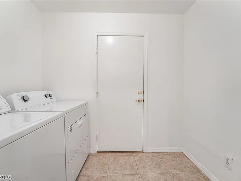 5389 Progresso St — Photo 26