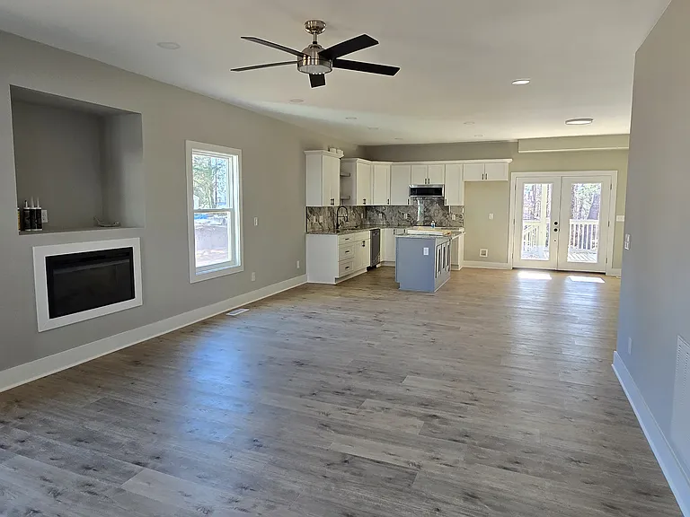 5058 Shattalon Dr — Photo 7